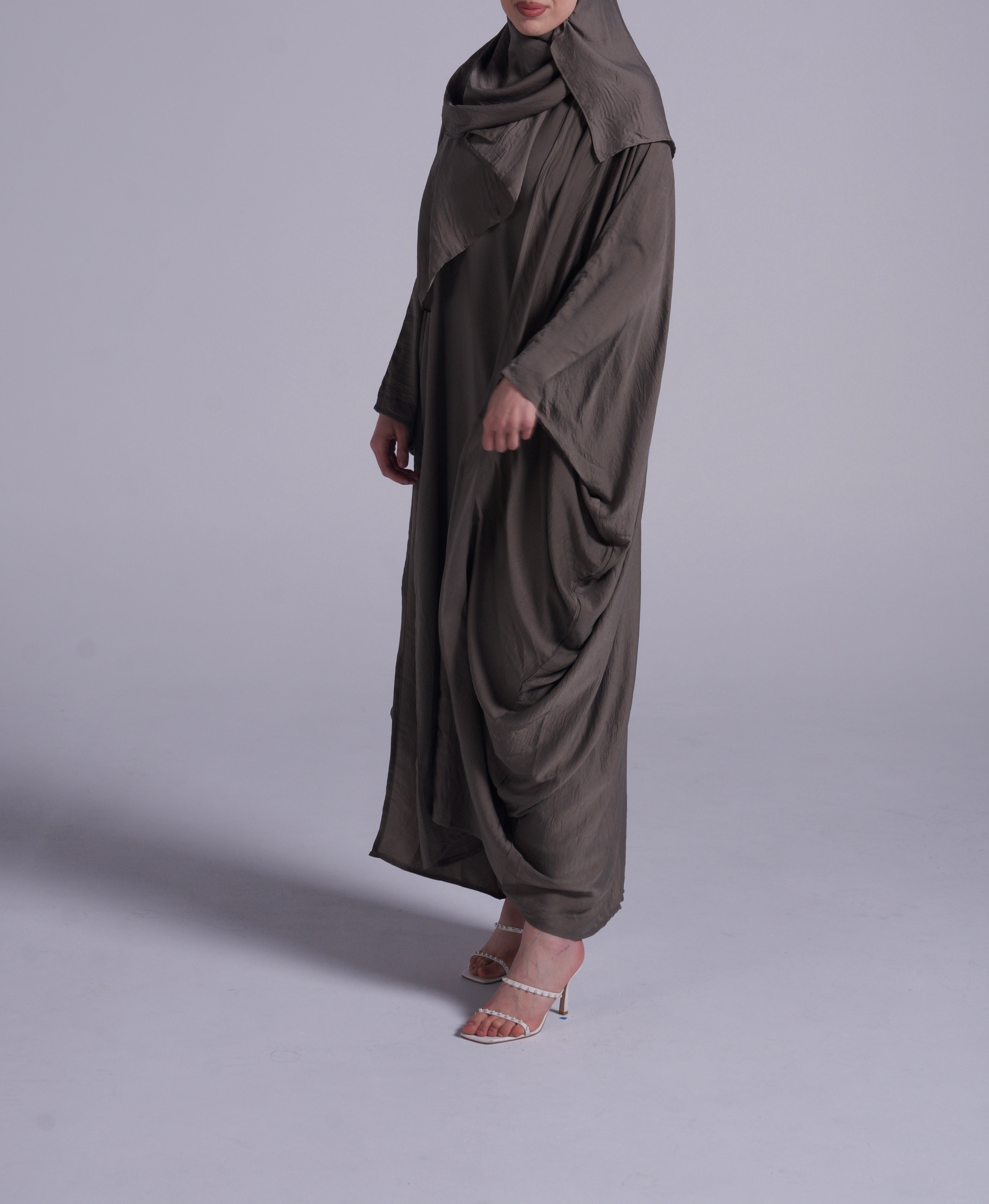 HORRAIN ABAYA