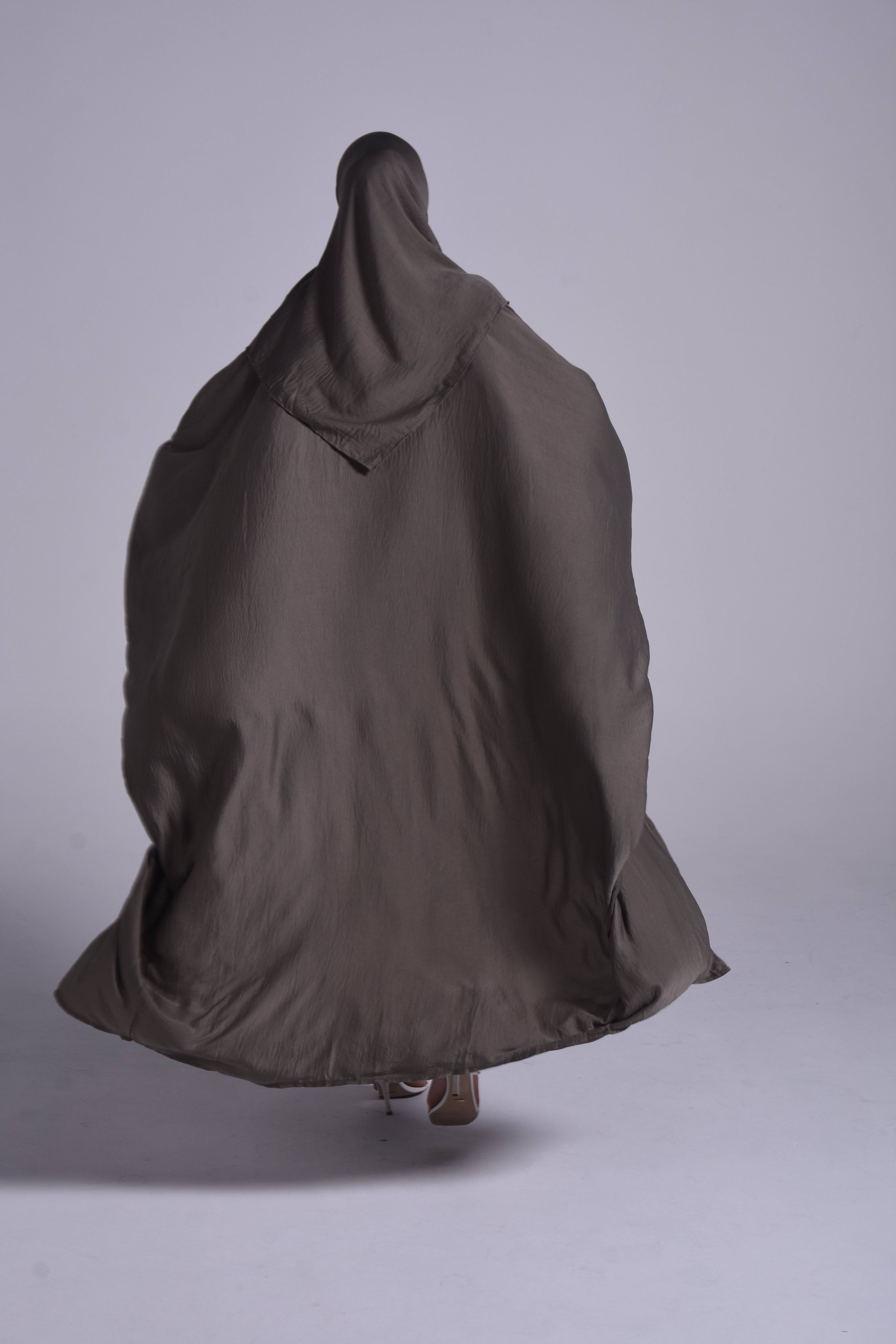 HORRAIN ABAYA