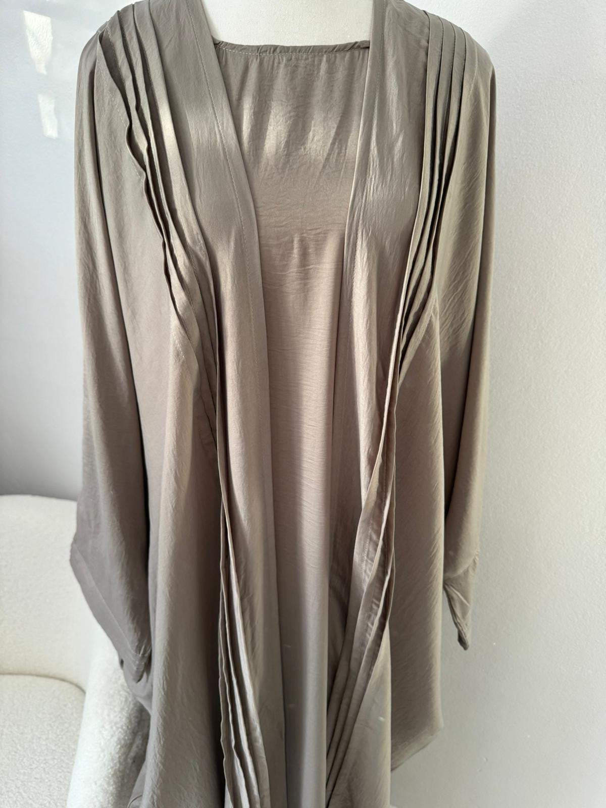 SELENA ABAYA