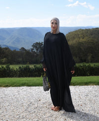 LILA ABAYA