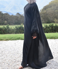 LILA ABAYA