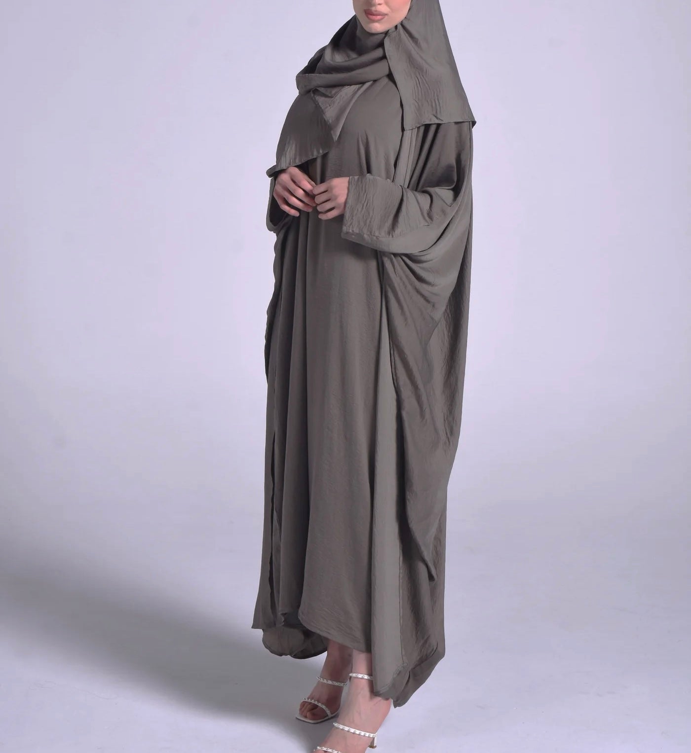 HORRAIN ABAYA