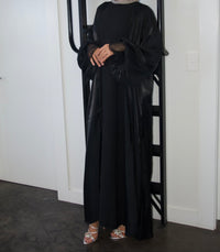 LILA ABAYA